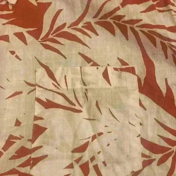 St. John's Bay Leaf Palm Print Button Down Shirt Red & White Men size XXL 2XL - Picture 5 of 9